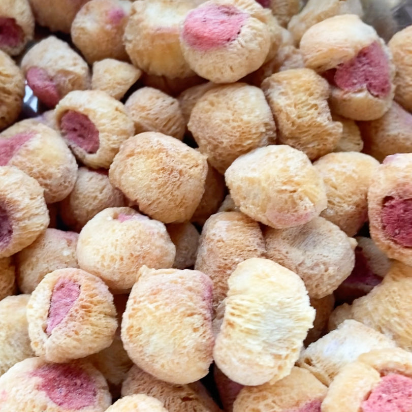 Longan Filled with Strawberry